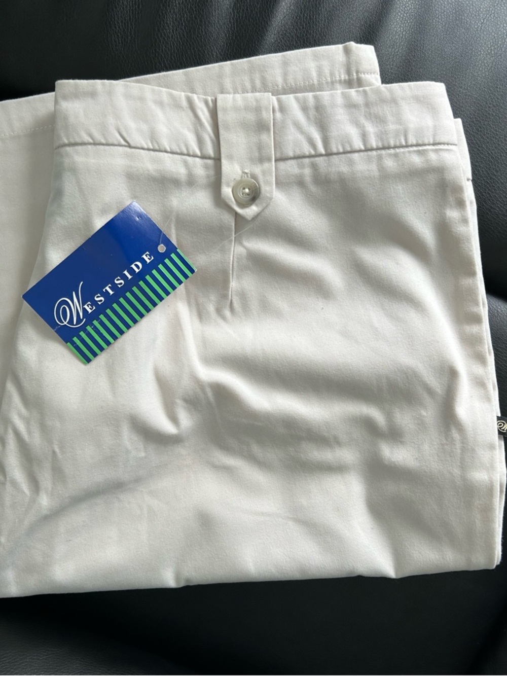 Cropped Wide-Leg Cream Capri Trousers